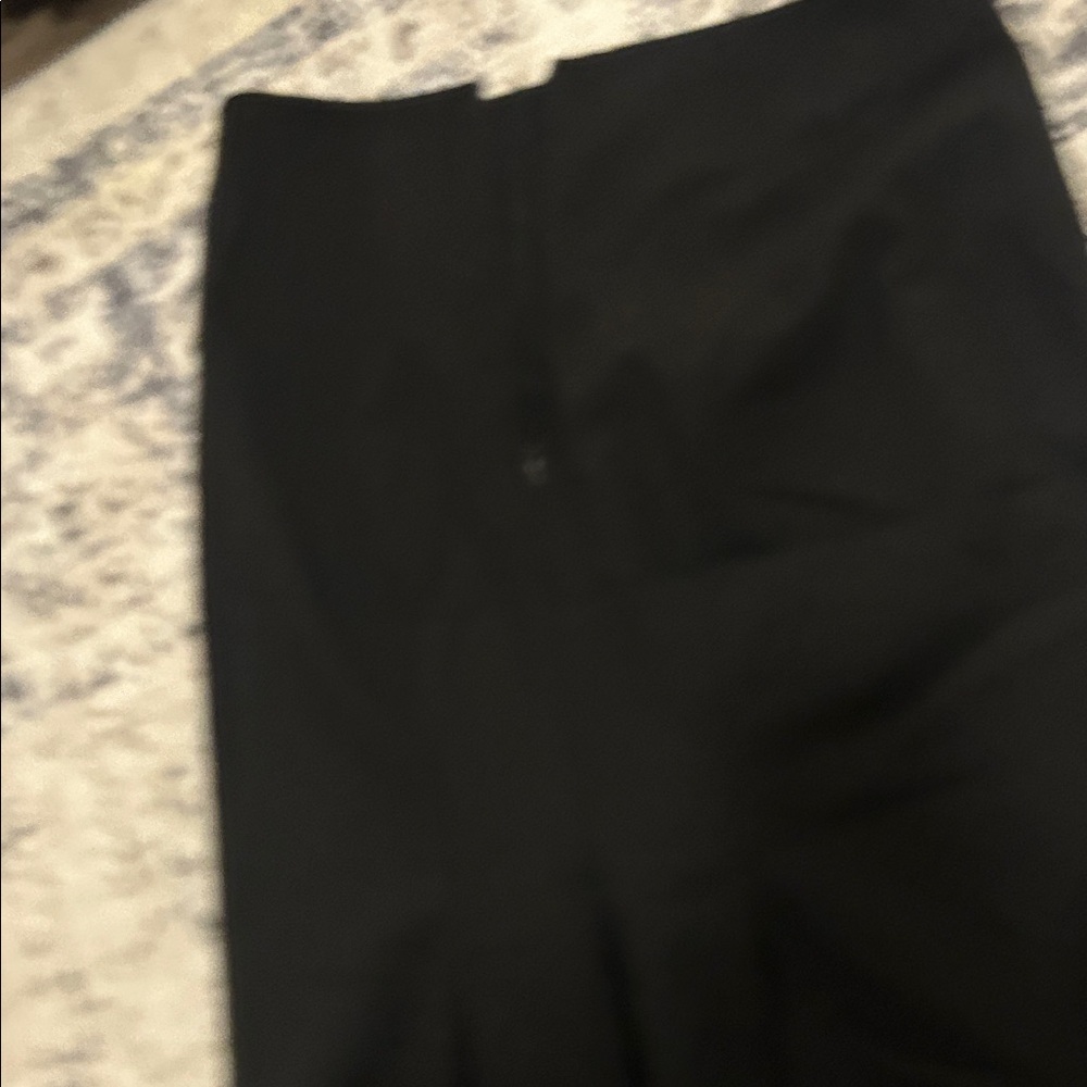 BCBGMaxAzria Classic Black Pencil Skirt